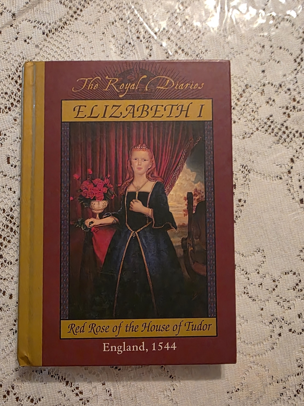 Scholastic The Royal Diaries Elizabeth 1 Red Rose of the House of Tudor England
